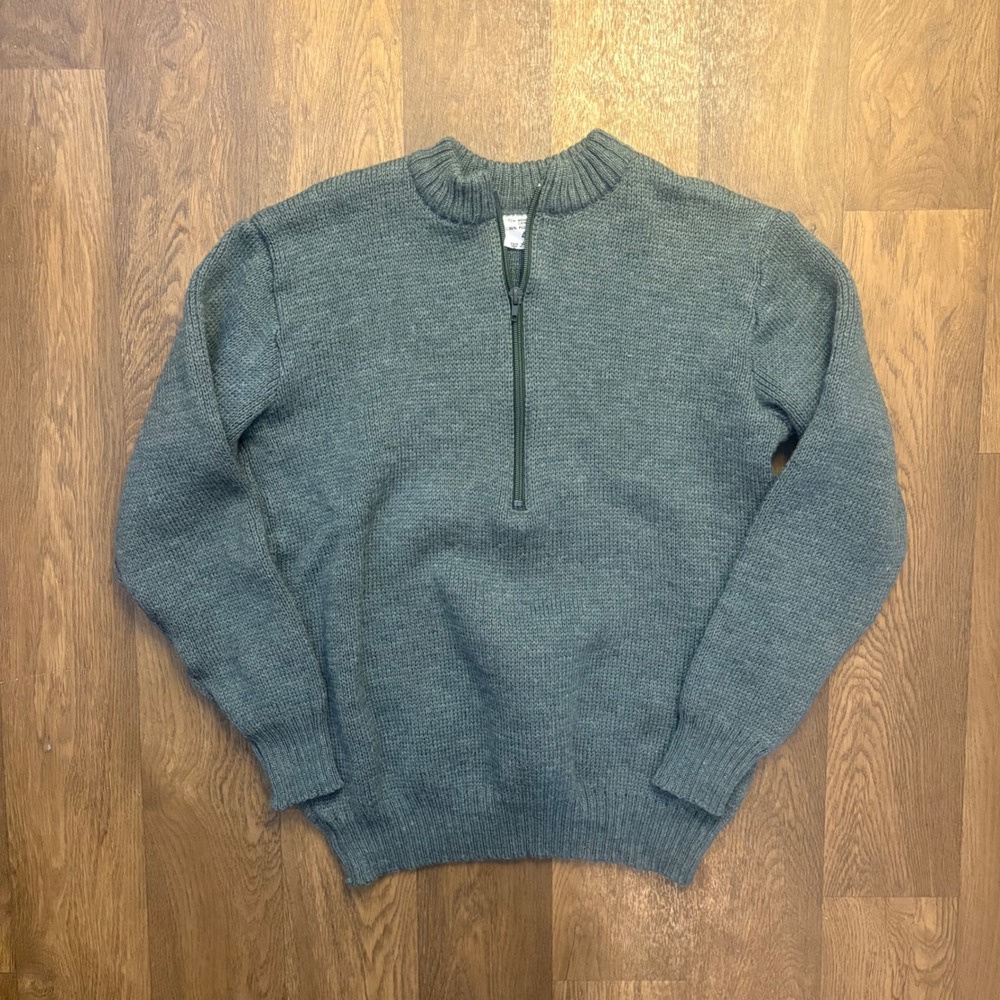Vintage 1990's Military Surplus Swiss Army 1/4 Quarter Zip Ribbed Neck Wool Knit